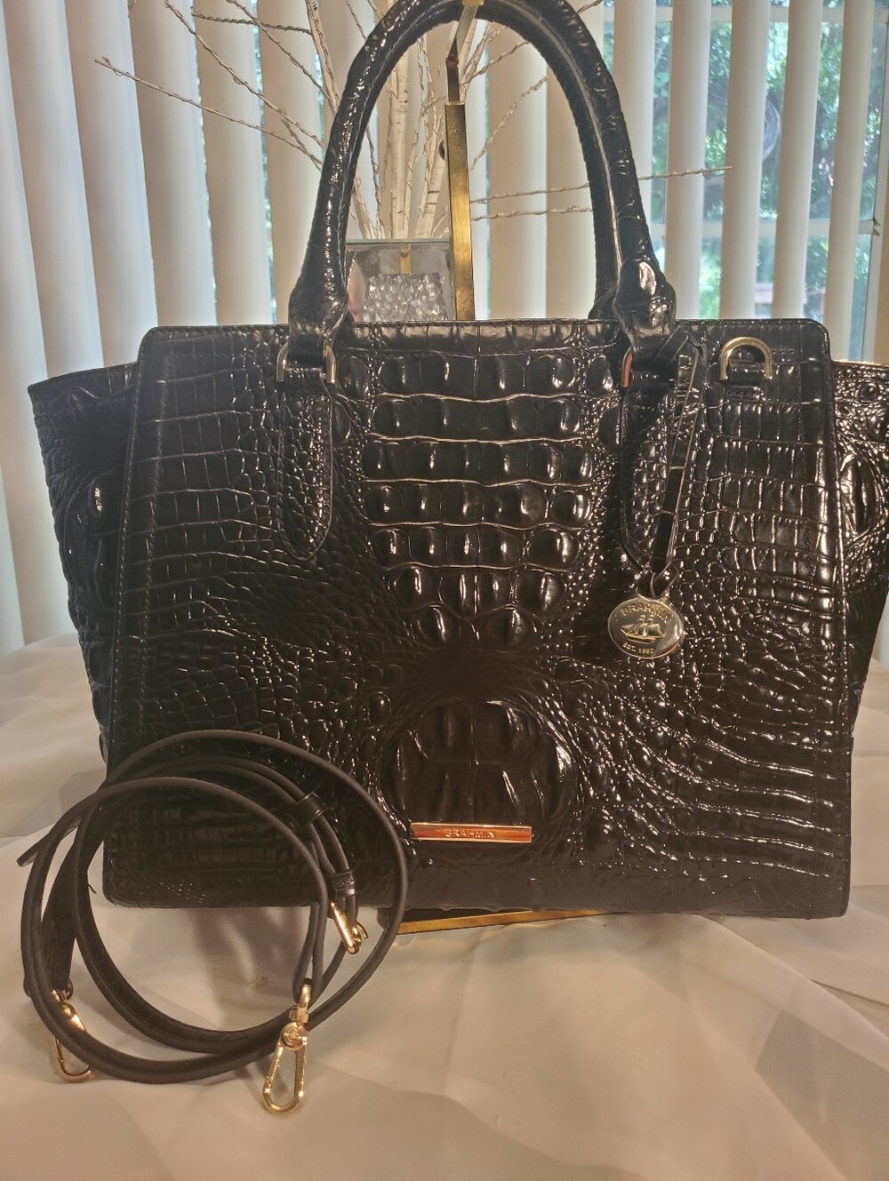 ⚜️BRAHMIN BLACK FINLEY CARRYALL WITH CROSSBODY STRAP        EUC